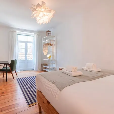 Apartment Classy And Charming By Lovelystay *