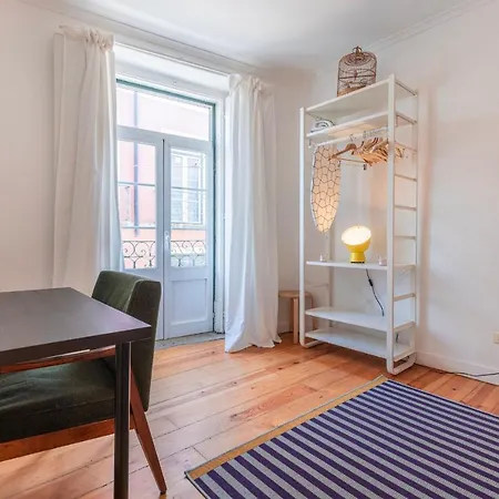 Apartamento Classy And Charming By Lovelystay