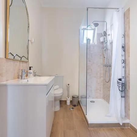 Classy And Charming By Lovelystay * Lisboa