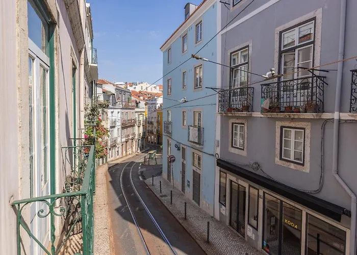 Classy And Charming By Lovelystay Lisbon