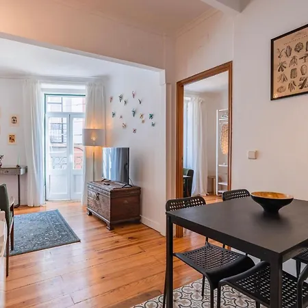 Classy And Charming By Lovelystay *